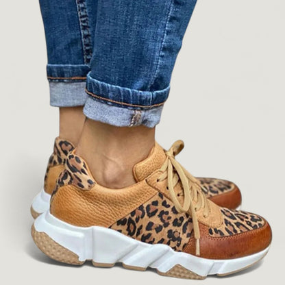 Alexia | Modiska skor med leopardmönster