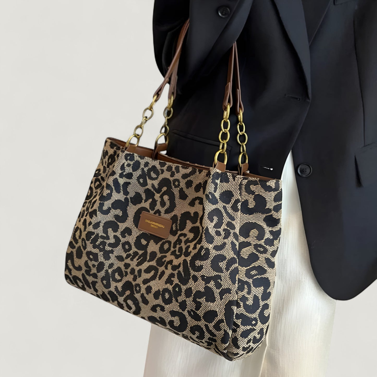 Jana | Leopardmönstrad axelväska