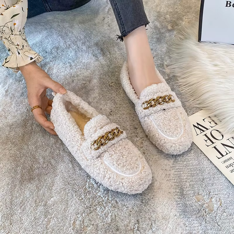 Karla | Varma Teddy Loafers